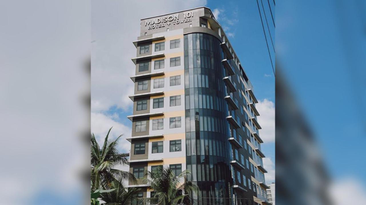 Madison 101 Hotel + Tower Ciudad Quezon Exterior foto