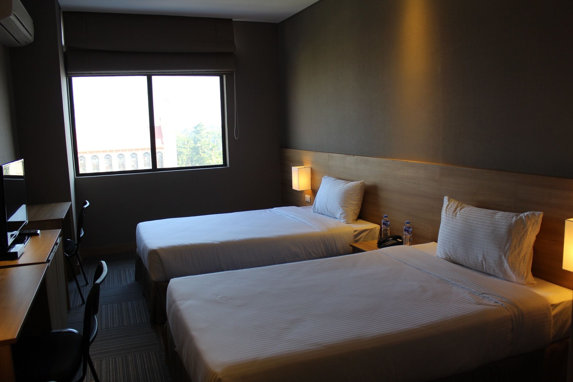 Madison 101 Hotel + Tower Ciudad Quezon Exterior foto