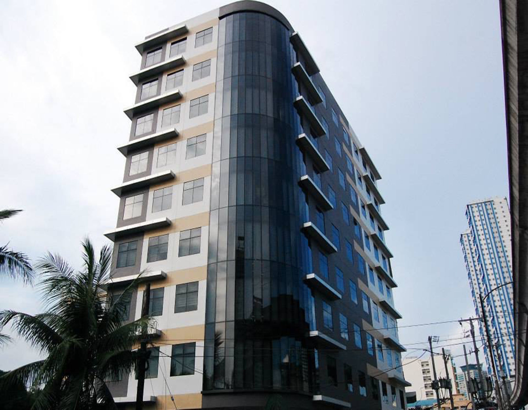 Madison 101 Hotel + Tower Ciudad Quezon Exterior foto